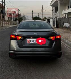 نيسان ألتيما